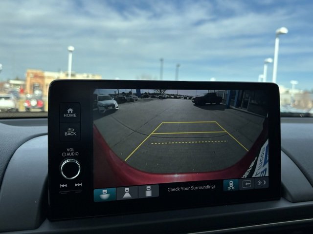 Certified 2025 Honda Pilot Touring image 18