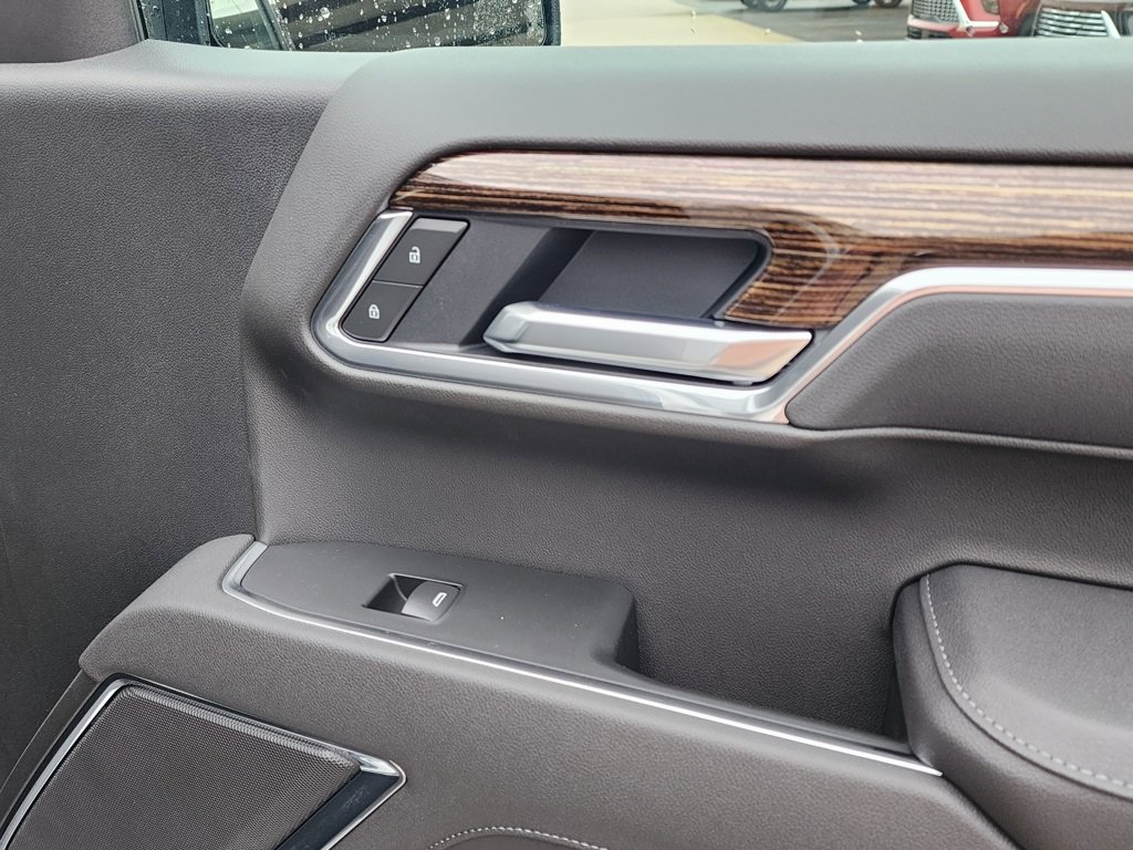 New 2026 GMC Sierra 1500 Elevation image 37