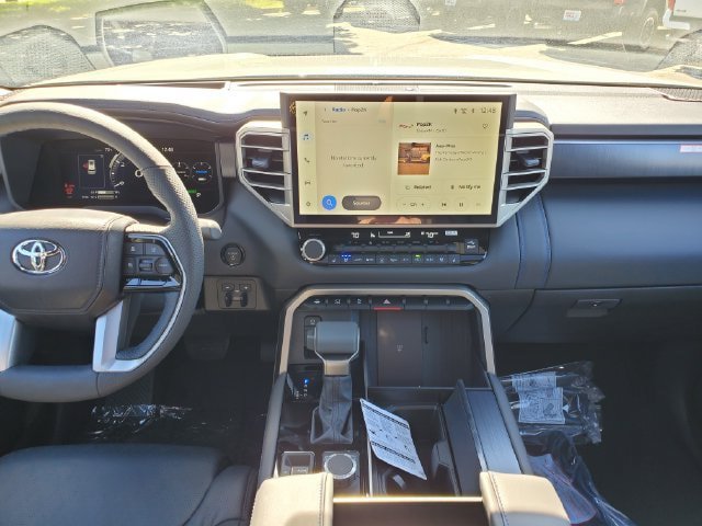 New 2026 Toyota Sequoia Platinum w/ Tow Technology Package AWD/4WD image 11