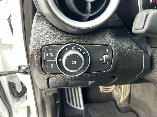 Used 2022 Alfa Romeo Giulia Ti image 17