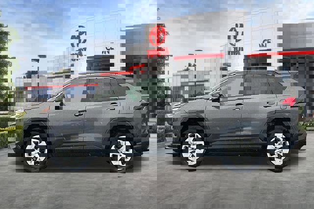 Certified 2025 Toyota RAV4 LE image 9