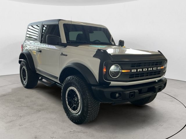 Certified 2024 Ford Bronco Black Diamond w/ Sasquatch Package AWD/4WD image 3