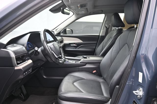 Used 2024 Toyota Grand Highlander FWD image 8