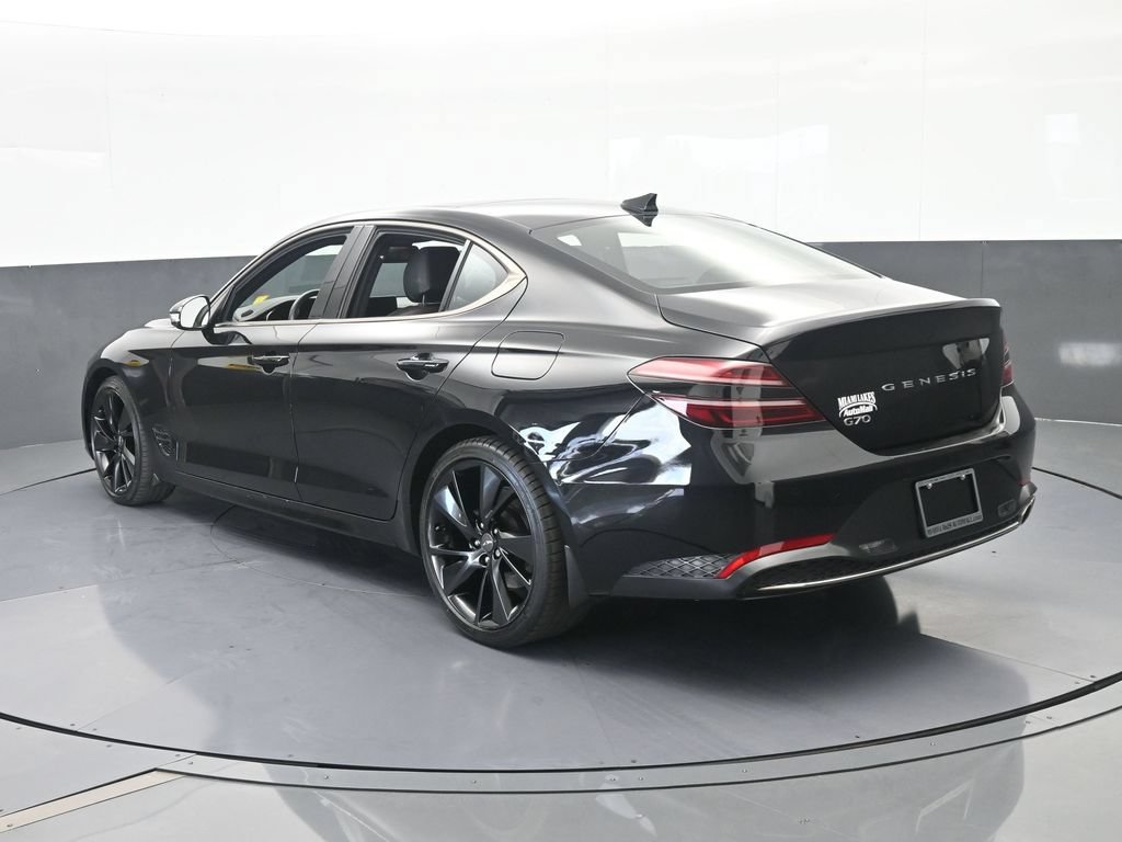 Used 2023 Genesis G70 2.0T w/ Sport Prestige Package RWD image 4