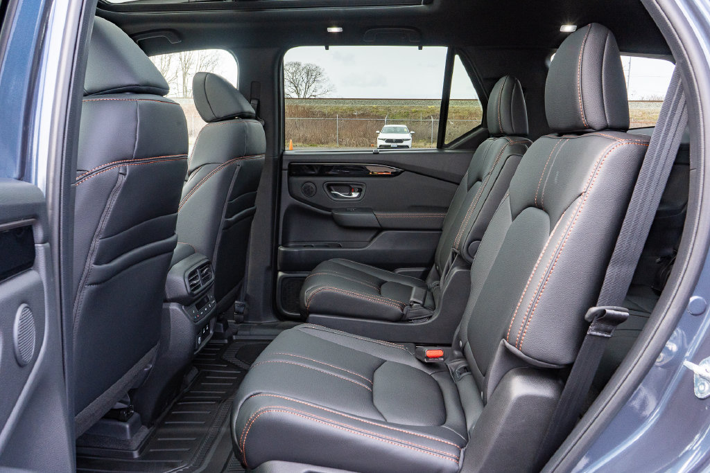 New 2026 Honda Pilot TrailSport image 11