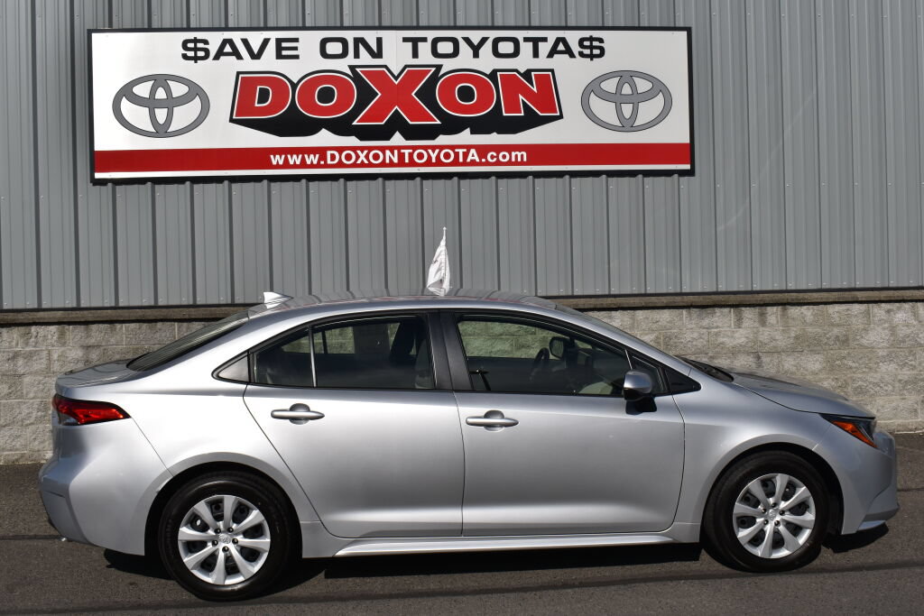 Certified 2026 Toyota Corolla LE FWD image 7