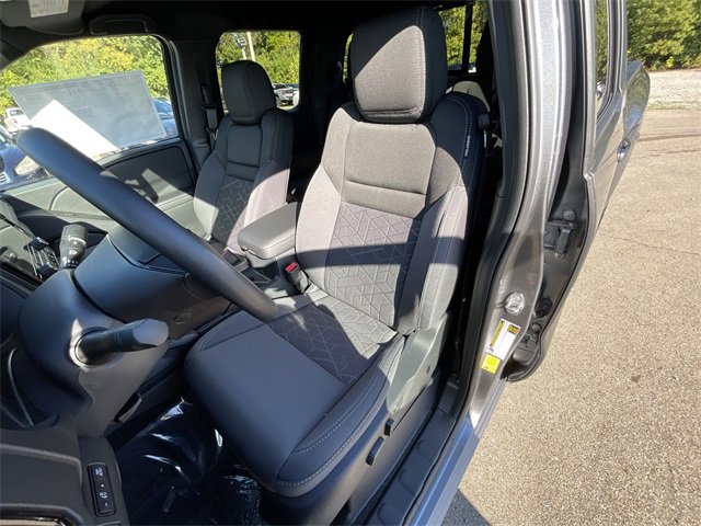 New 2026 Nissan Frontier SV w/ Tow Package image 19