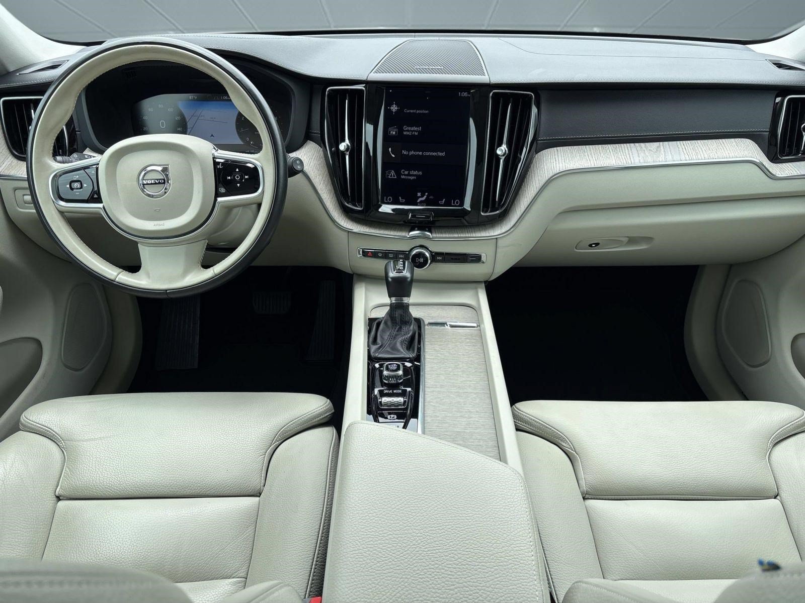 Used 2019 Volvo XC60 T5 Inscription AWD/4WD image 17