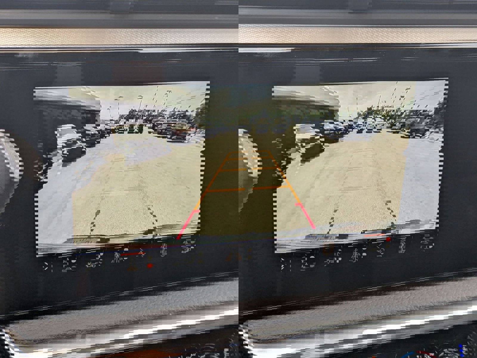 New 2025 GMC Sierra 2500 Denali w/ Denali Reserve Package image 17