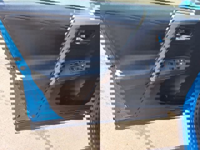 Used 2016 Toyota RAV4 XLE image 4