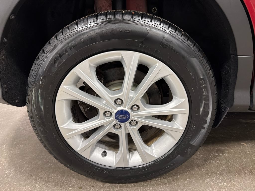 Used 2017 Ford Escape SE w/ Equipment Group 201A AWD/4WD image 20