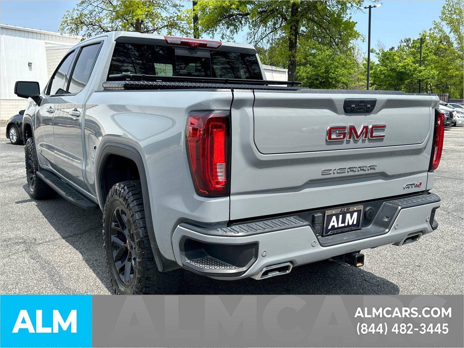 Used 2025 GMC Sierra 1500 AT4 w/ AT4 Premium Package AWD/4WD image 33