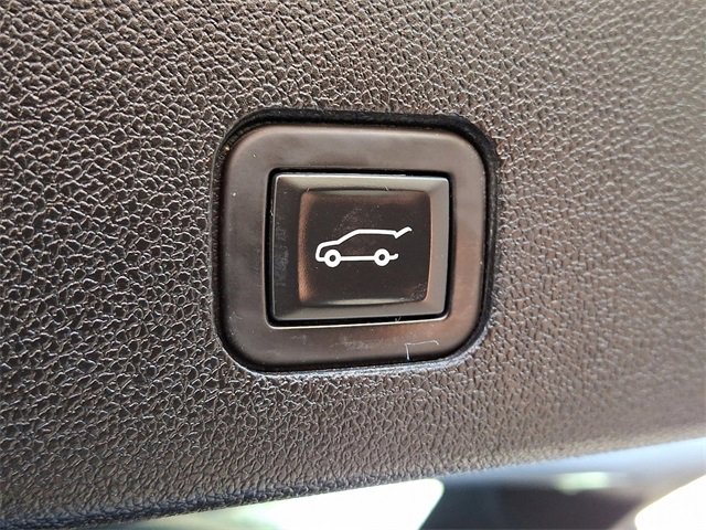 Used 2021 Cadillac XT6 Premium Luxury image 29