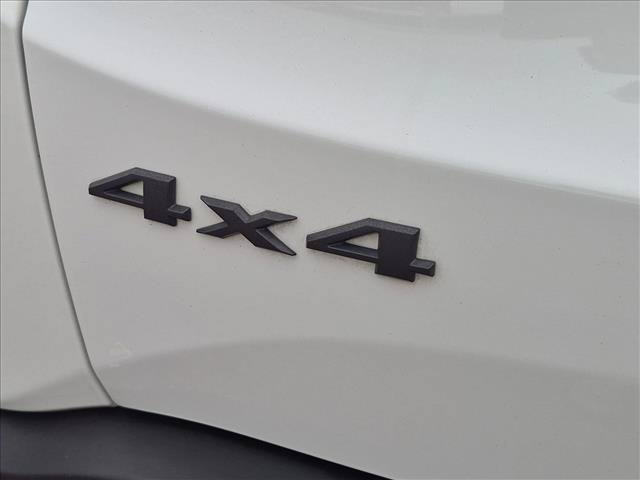Used 2019 Jeep Renegade Trailhawk w/ LED Lighting Group AWD/4WD image 13