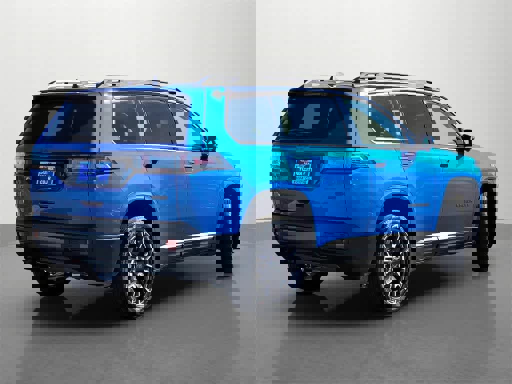 New 2026 Jeep Cherokee Overland image 6