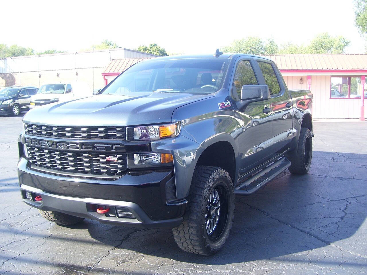 Used 2019 Chevrolet Silverado 1500 Custom Trail Boss w/ Custom Convenience Package image 7