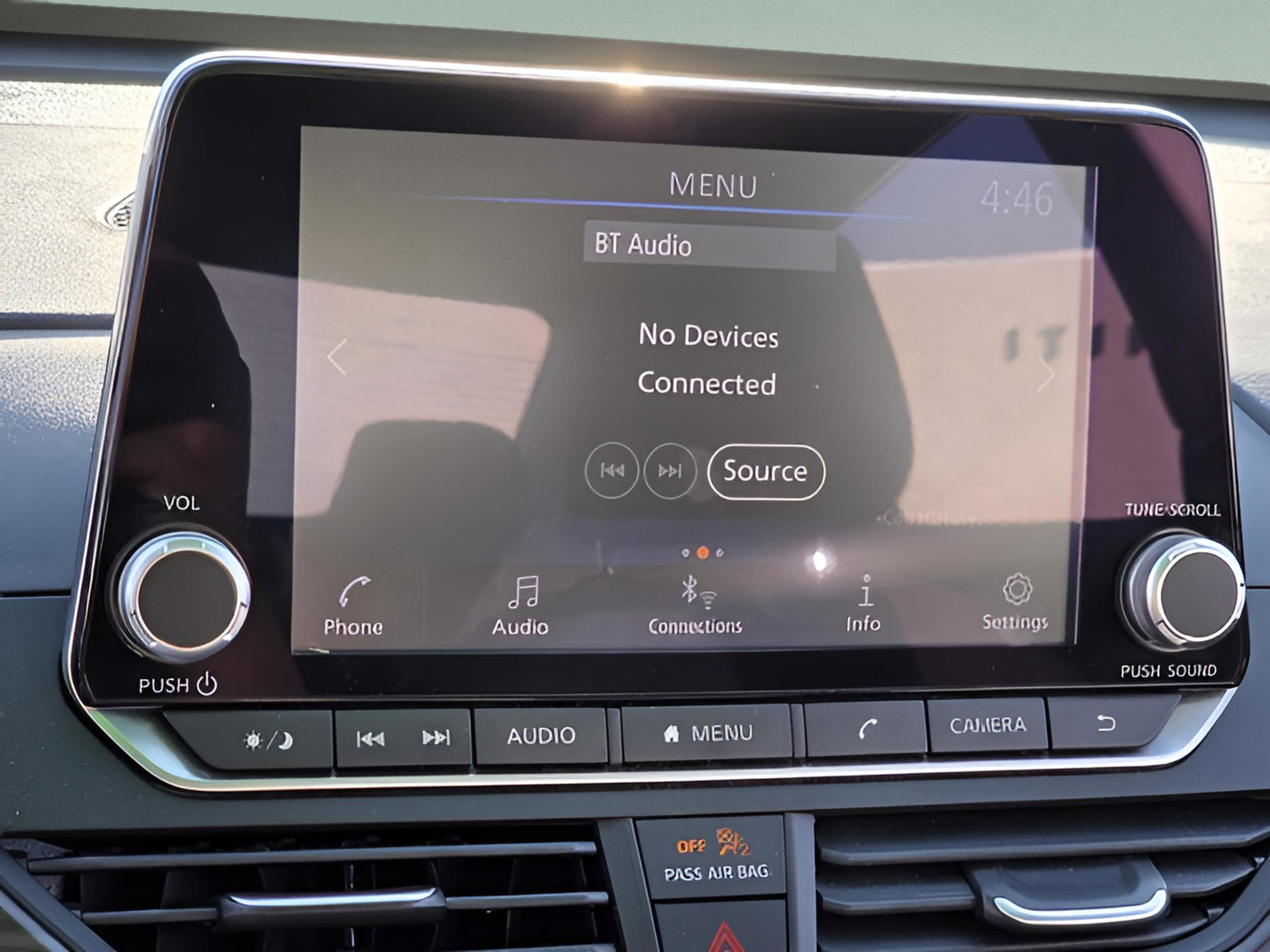 Used 2024 Nissan Altima 2.5 SV image 17