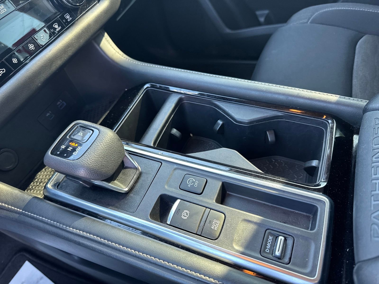 Certified 2024 Nissan Pathfinder SV image 20