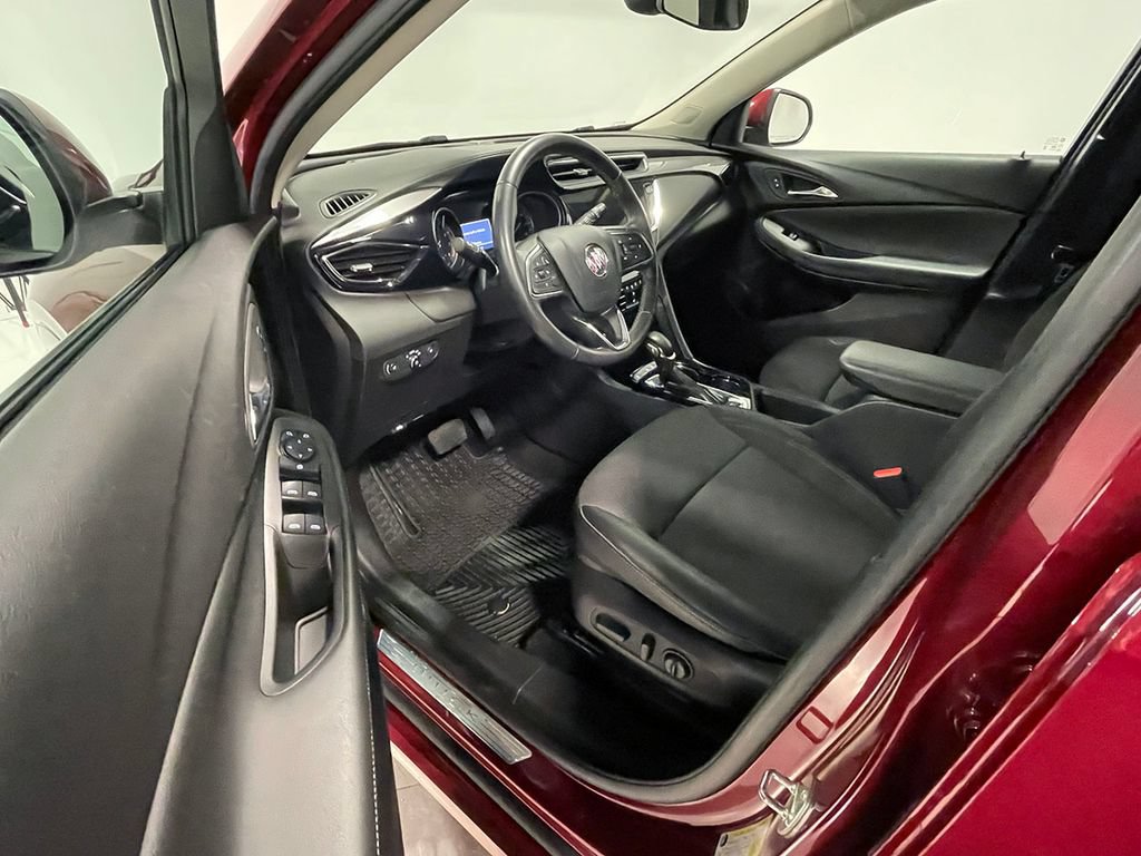 Used 2023 Buick Encore GX Select w/ Sport Touring Package FWD image 19