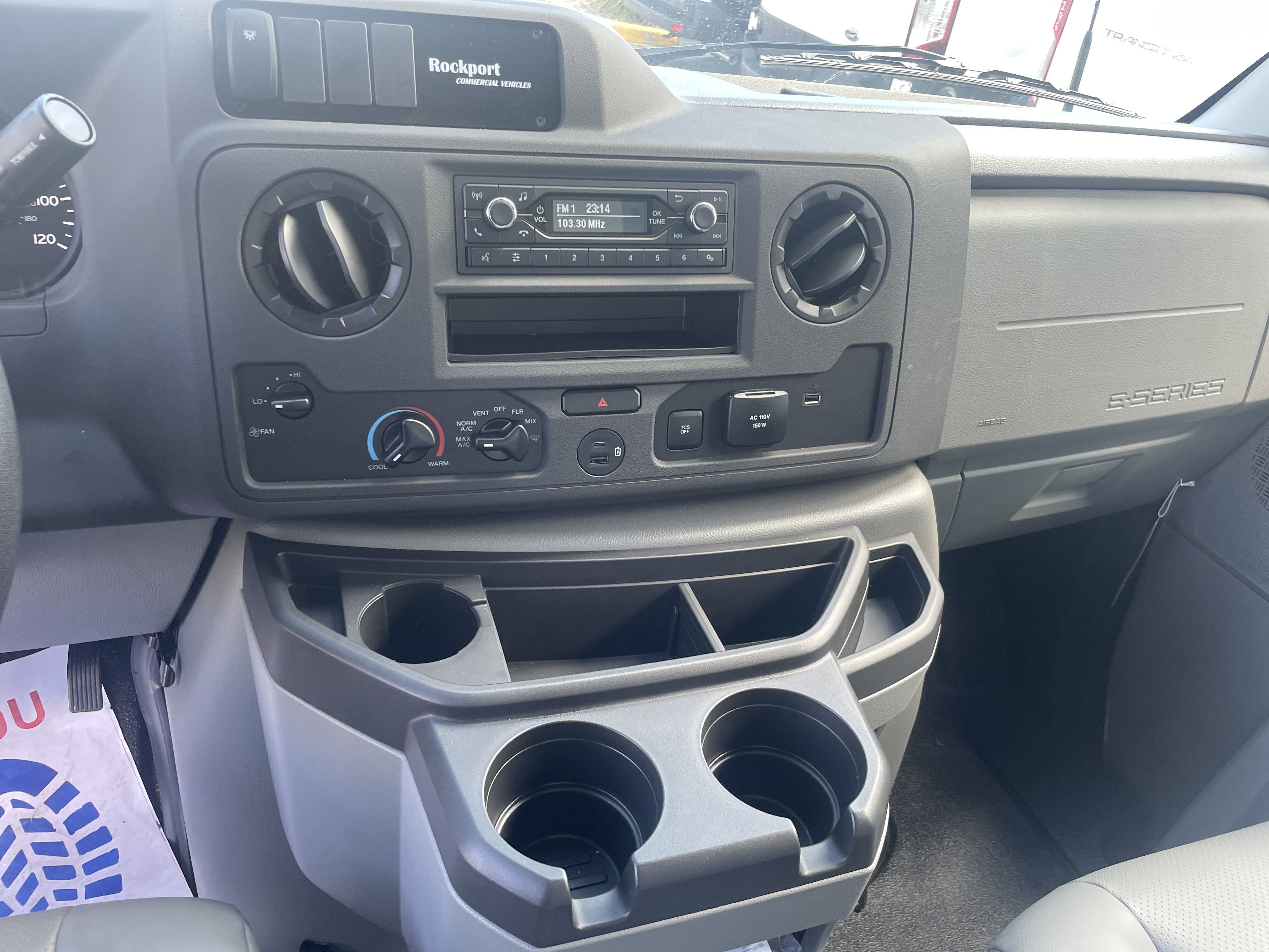 New 2025 Ford E-350 and Econoline 350 Super Duty w/ Power Equipment Group image 18