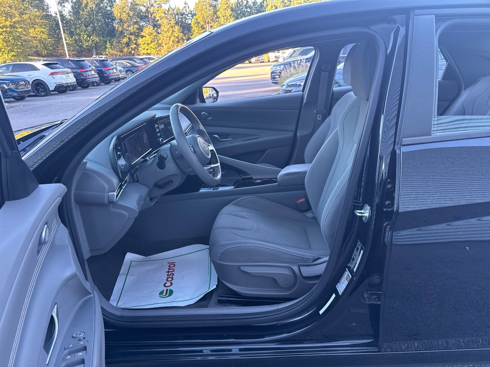 Used 2021 Hyundai Elantra SEL w/ Convenience Package FWD image 23