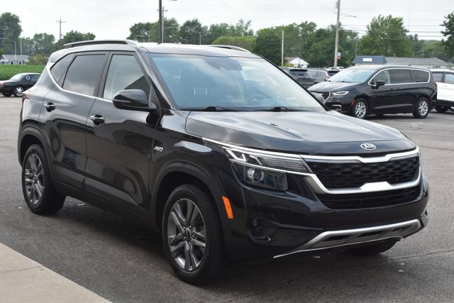 Used 2021 Kia Seltos S AWD/4WD image 10