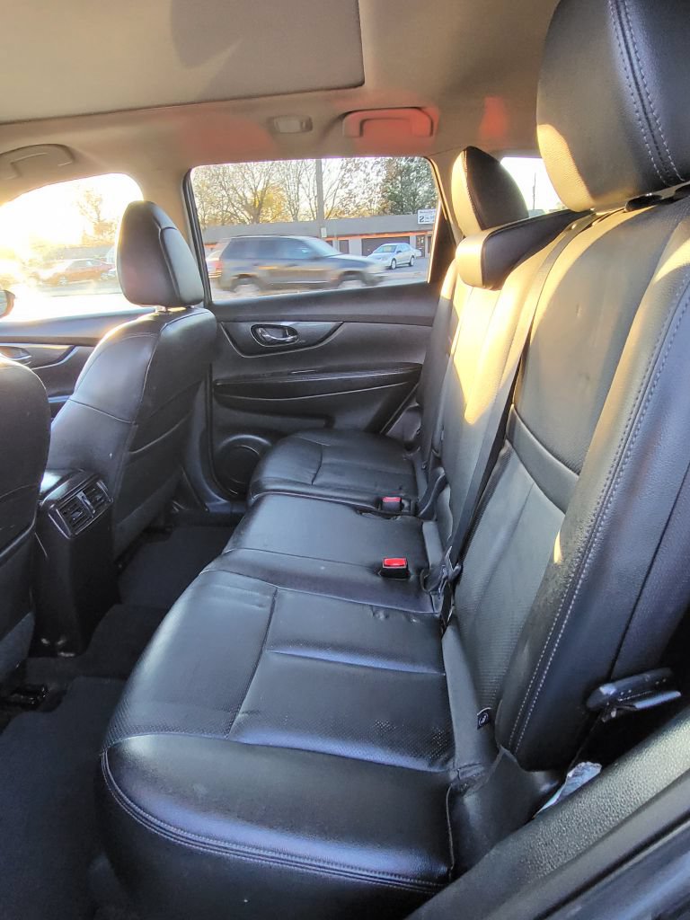 Used 2016 Nissan Rogue SL w/ SL Premium Package AWD/4WD image 12