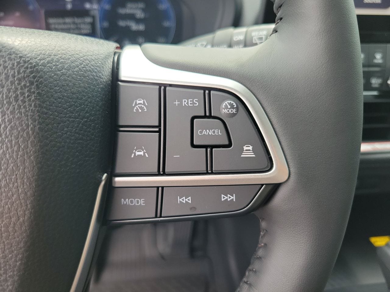 New 2026 Toyota Grand Highlander FWD image 21