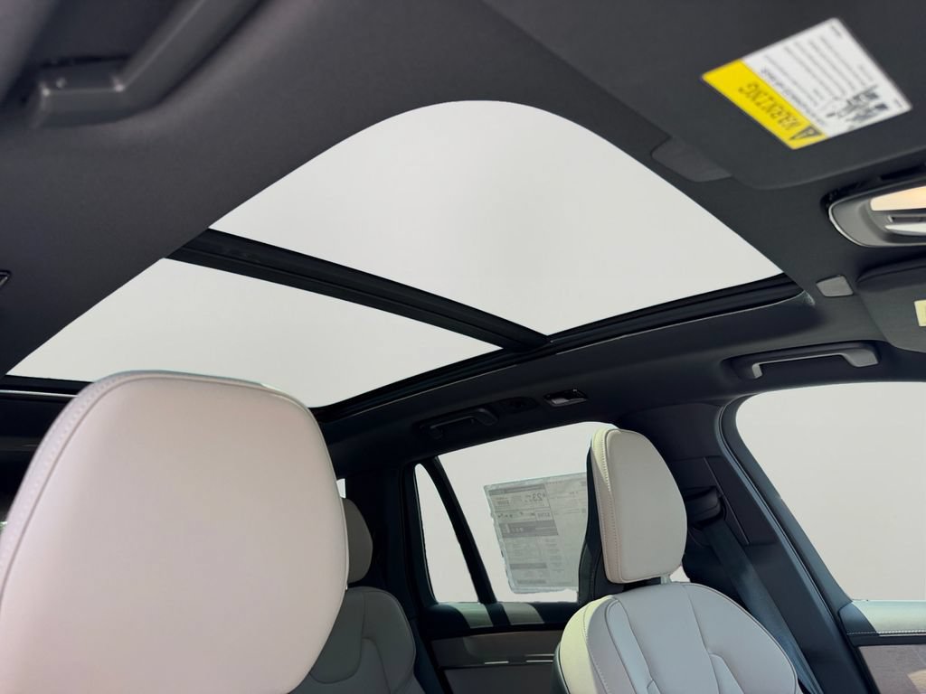 New 2026 Volvo XC90 B6 Plus AWD/4WD image 5