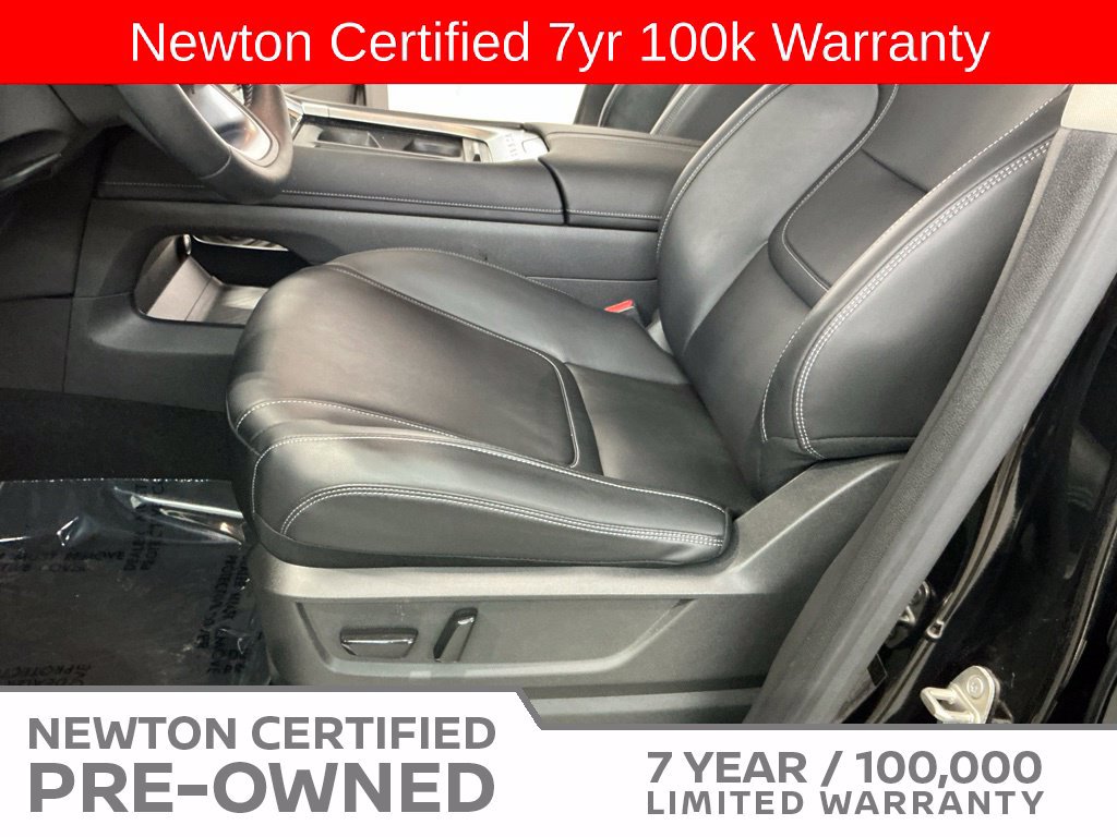 Used 2025 Nissan Armada SV RWD image 15