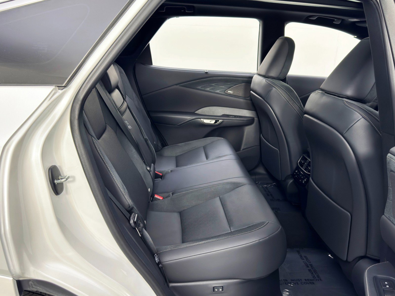 Used 2023 Lexus RX 350 Luxury w/ Cold Area Package image 44