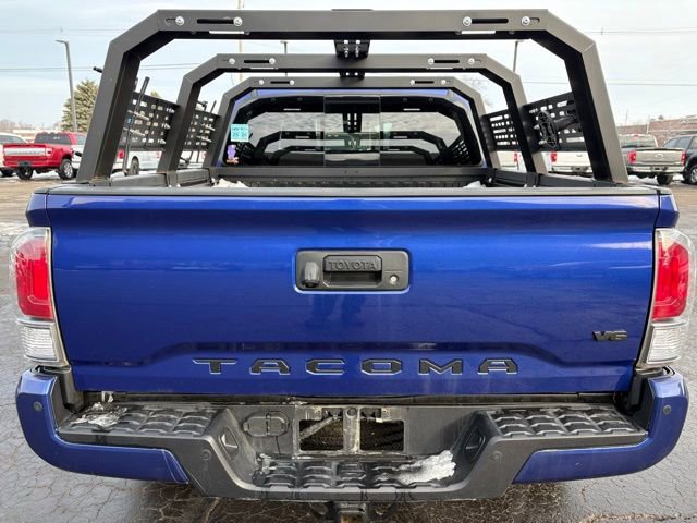 Used 2023 Toyota Tacoma TRD Sport w/ Advanced Technology Package image 5