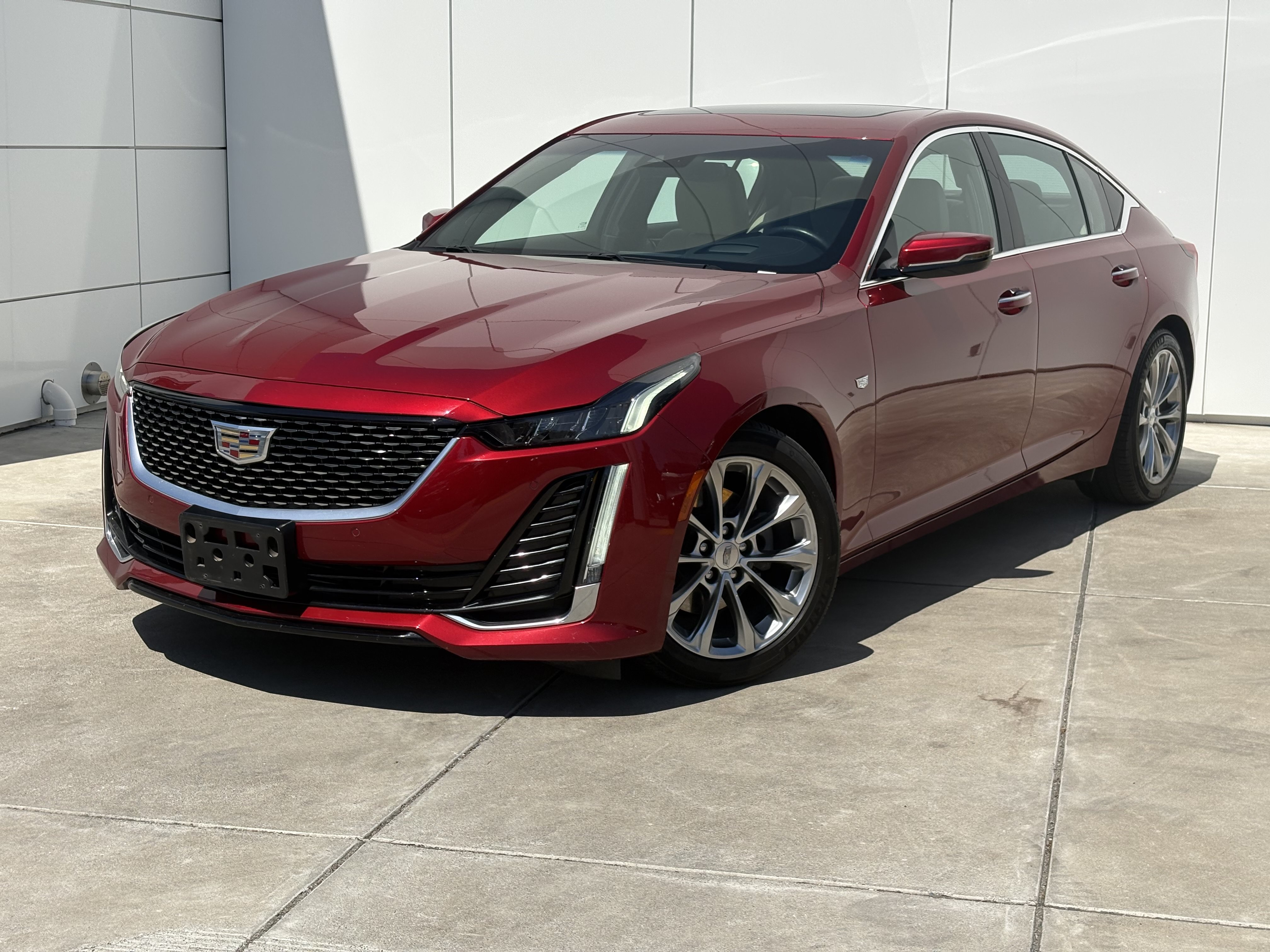 Used 2022 Cadillac CT5 Premium Luxury RWD image 2