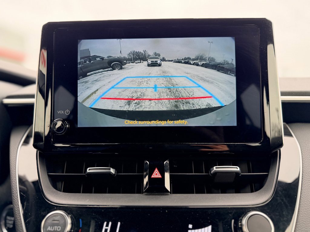 Used 2023 Toyota Corolla SE image 16