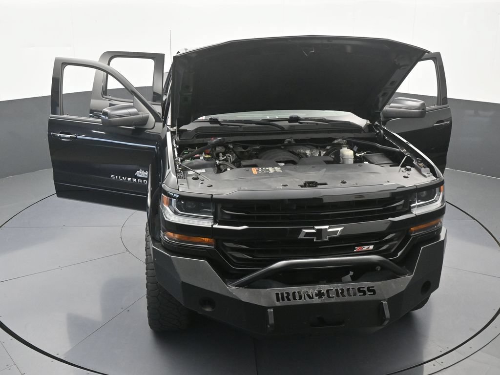 Used 2018 Chevrolet Silverado 1500 LT w/ All Star Edition AWD/4WD image 65