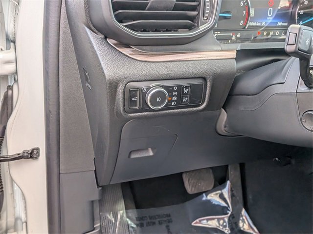 Used 2023 Ford Explorer Limited w/ Limited Technology Package image 15