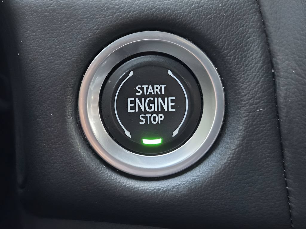 Used 2022 GMC Yukon SLT RWD image 19