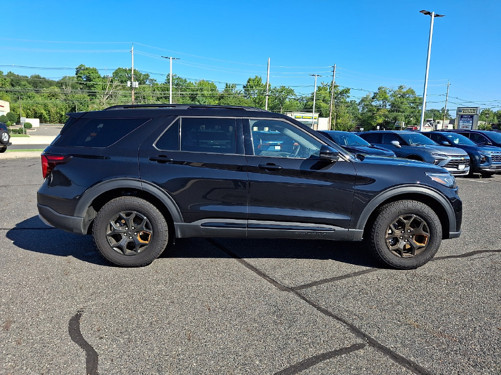 Used 2026 Ford Explorer Tremor AWD/4WD image 10