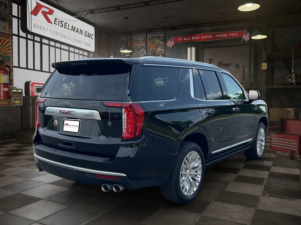 Certified 2024 GMC Yukon Denali w/ Denali Reserve Package AWD/4WD image 3