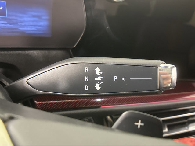 Used 2024 Chevrolet Traverse RS w/ LPO, Floor Liner Package image 33