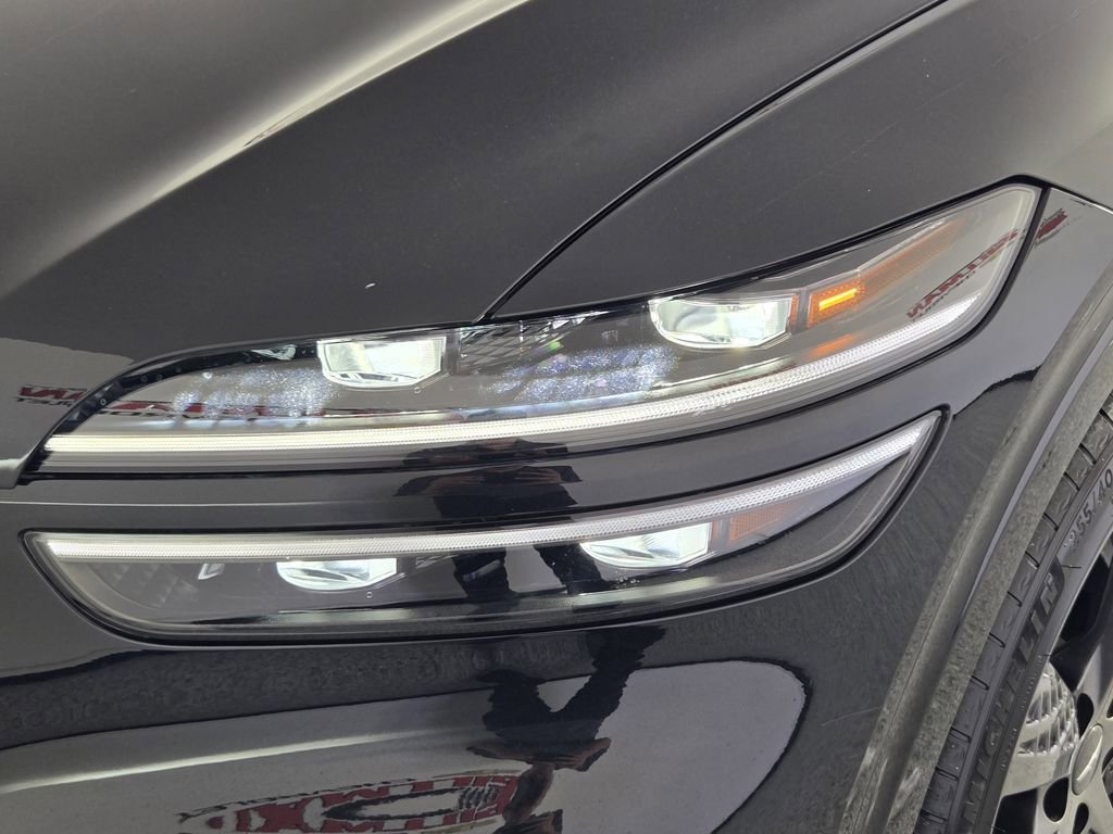 Used 2023 Genesis GV70 3.5T Sport w/ Sport Prestige Package image 10