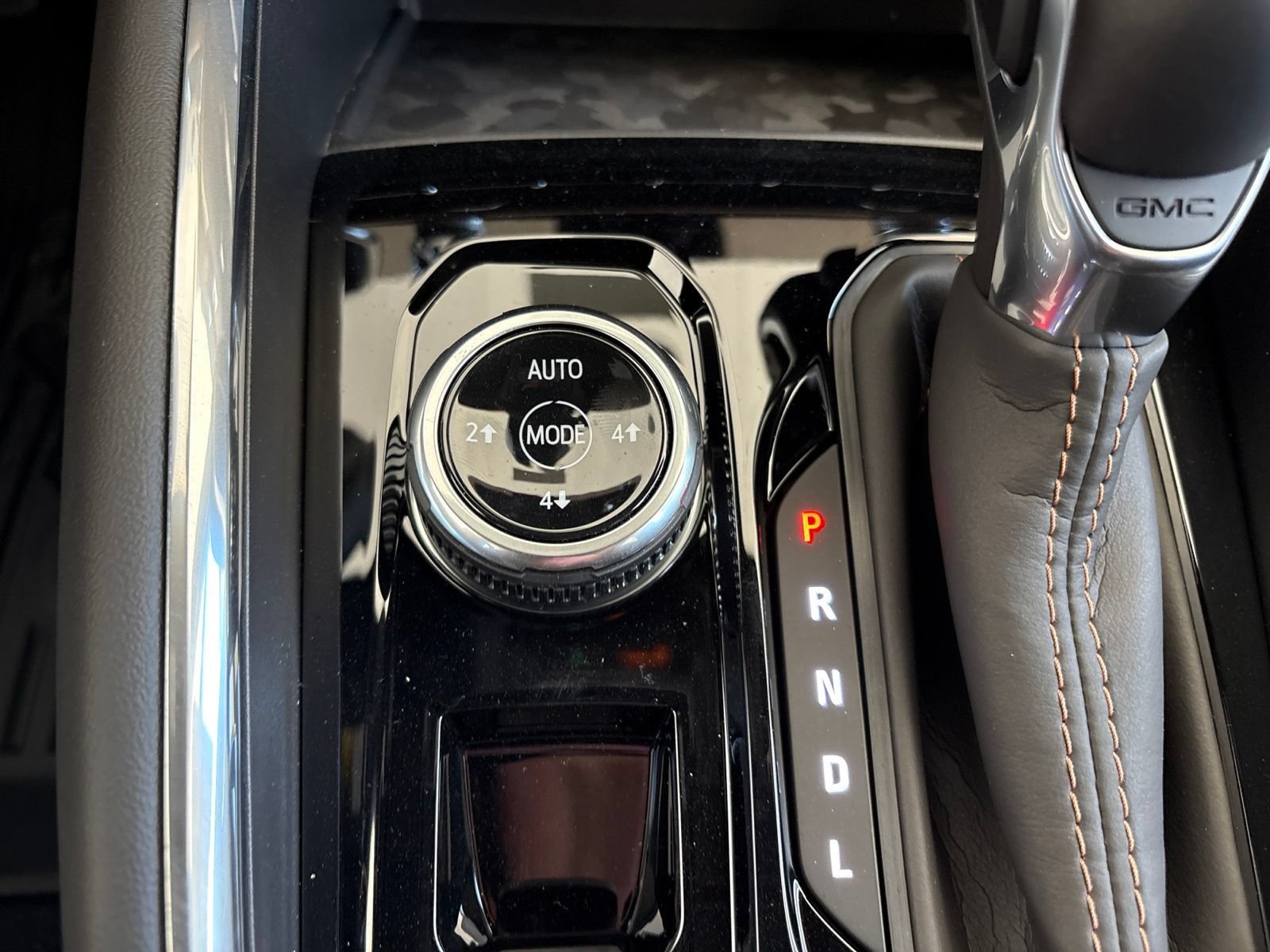 New 2026 GMC Canyon AT4 AWD/4WD image 20