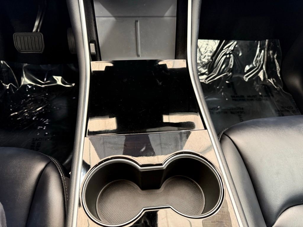 Used 2021 Tesla Model Y 2WD image 36