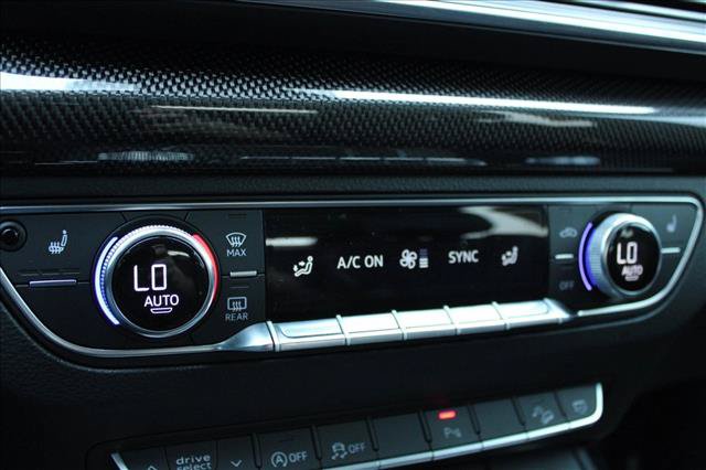 Used 2020 Audi SQ5 Premium Plus AWD/4WD image 22
