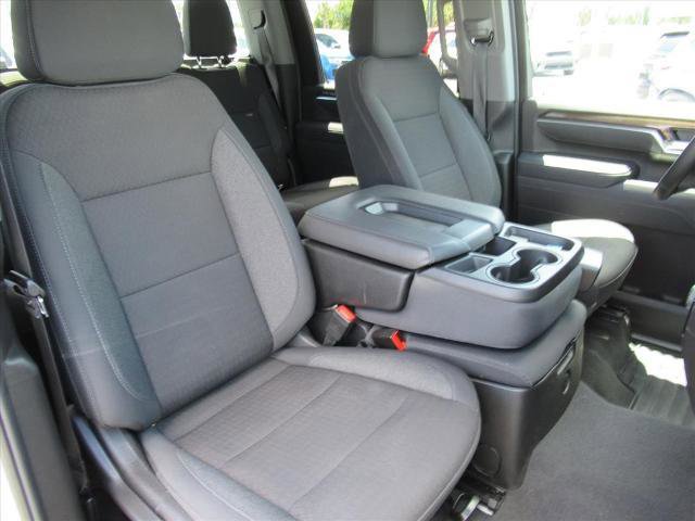 Used 2025 Chevrolet Silverado 2500 LT w/ Convenience Package AWD/4WD image 9