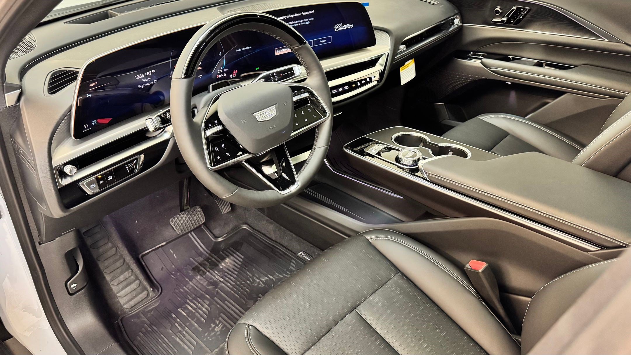 New 2026 Cadillac Lyriq Luxury image 40