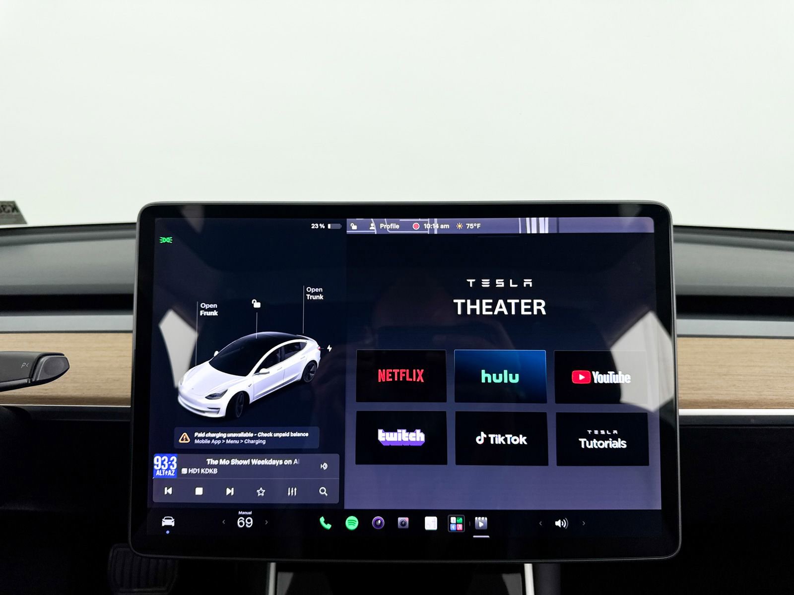 Used 2020 Tesla Model 3 Standard Range Plus RWD image 6