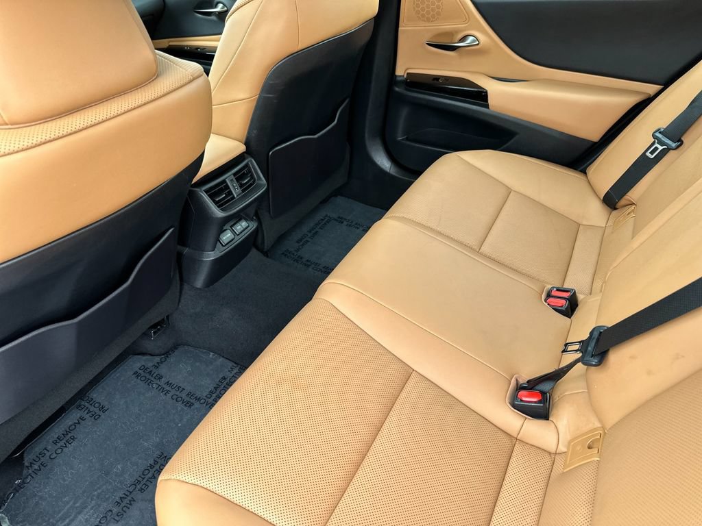 Used 2023 Lexus ES 350 w/ Premium Package FWD image 11