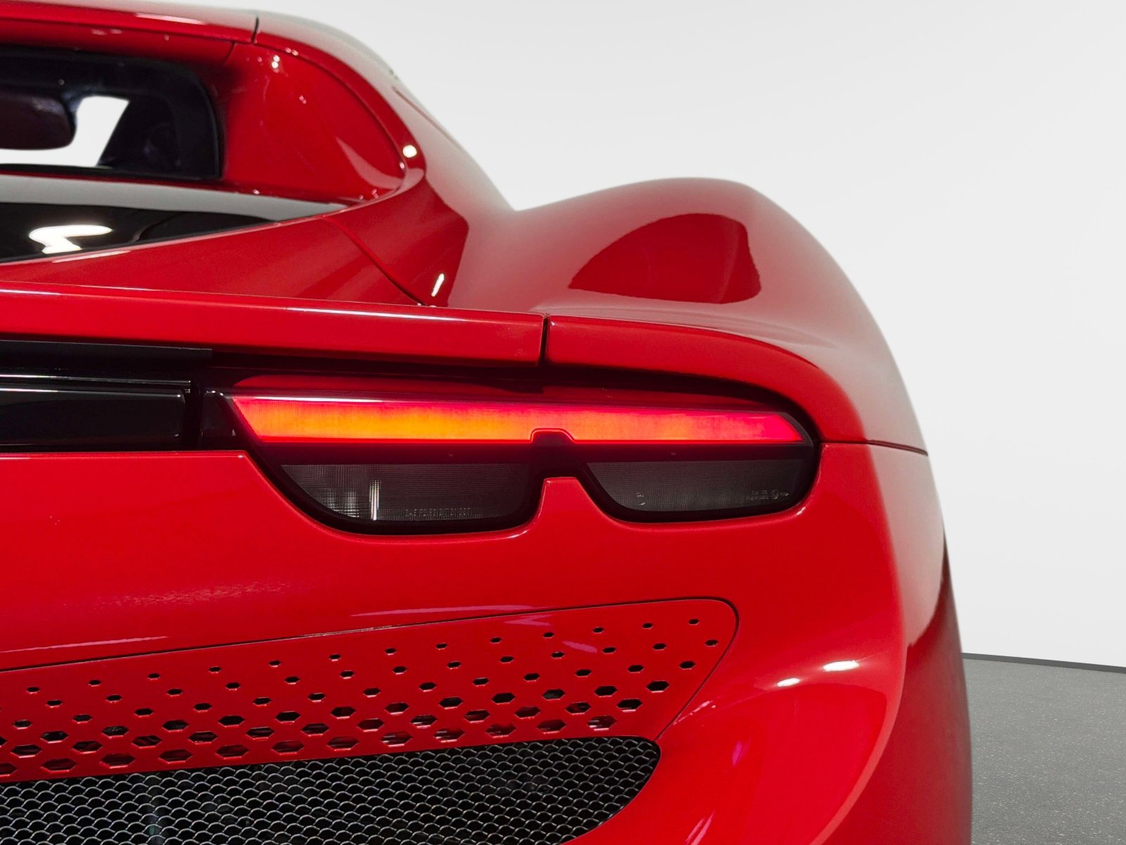 Used 2025 Ferrari 296 GTB RWD image 19