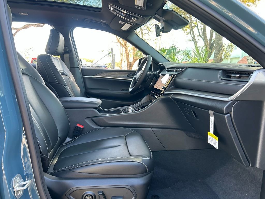New 2026 Jeep Grand Cherokee Limited image 28